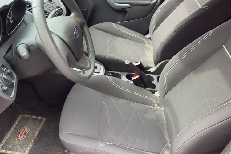 Used Ford Fiesta 2013 Hatchback 1.5L Automatic Fashion Edition Left Front Seat