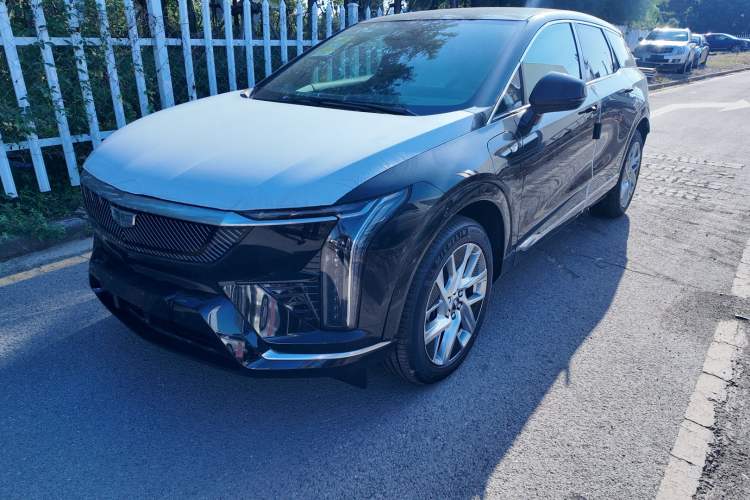 Used Cadillac OPTIQ 2024 Standard Range Version