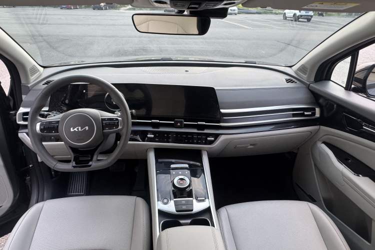 Used Kia Sportage (Chinese Domestic Model) 2023 1.5T Two-Wheel Drive Prestige Edition Interior 2