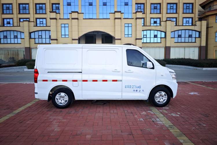 Used Chana Ruixing EM60 2021 Pure Electric Van Transporter 60kW
