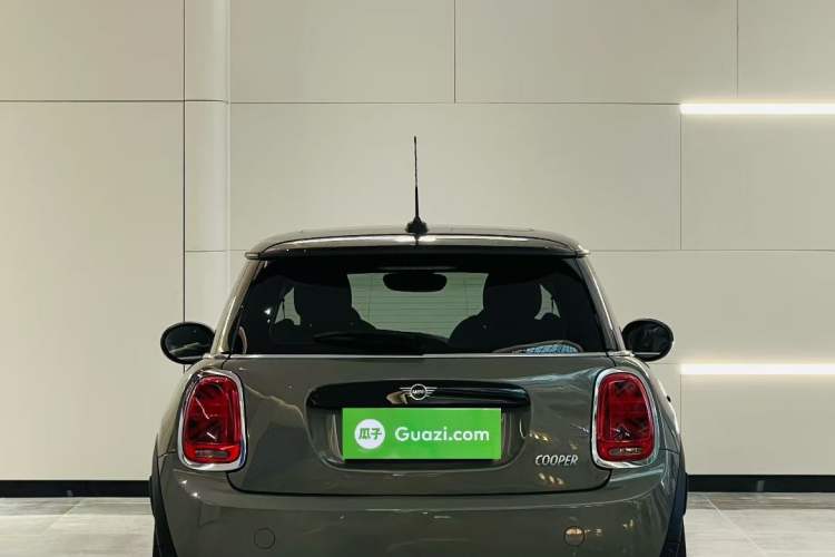 Used MINI MINI 2019 1.5T COOPER Classic Edition