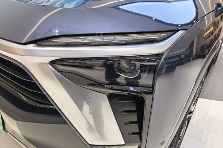 Used Nio ES8 2020 415 KM Signature Edition 7-Seater Version
