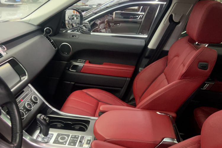 Used Land Rover Range Sport 2017 3.0 SC V6 HSE DYNAMIC Interior 3