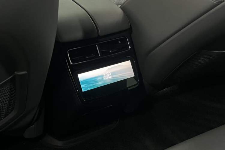 Used Zeekr 001 2024 WE Edition 95 kWh All-Wheel Drive
