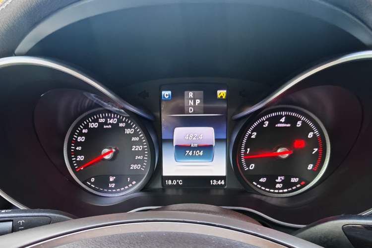 Used Mercedes-Benz GLC 2017 GLC 200 4MATIC
