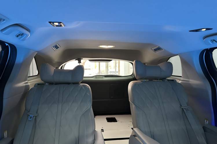 Used Toyota SIENNA 2023 2.5L Hybrid Comfort Edition
