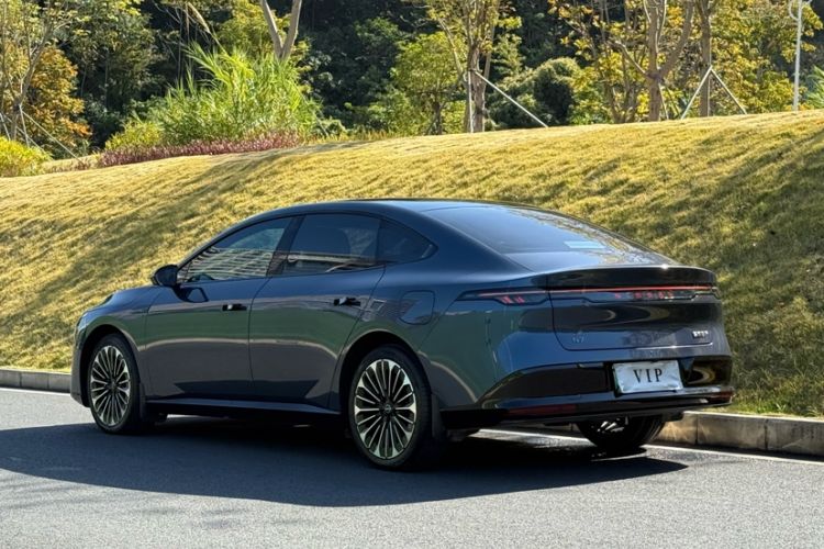 Used Nissan N7 2025 510 Pro