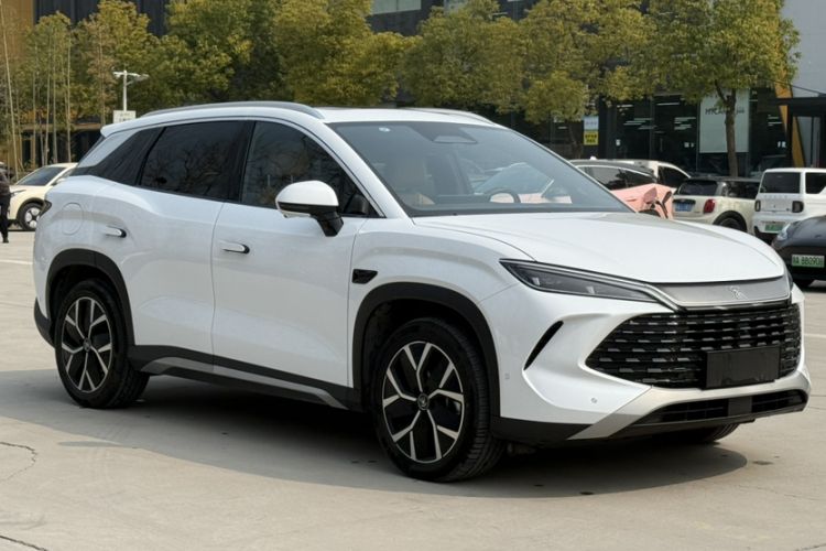 Used BYD Song L DM-i 2025 Intelligent Driving Version 160 km Beyond-Range Type Exterior 1