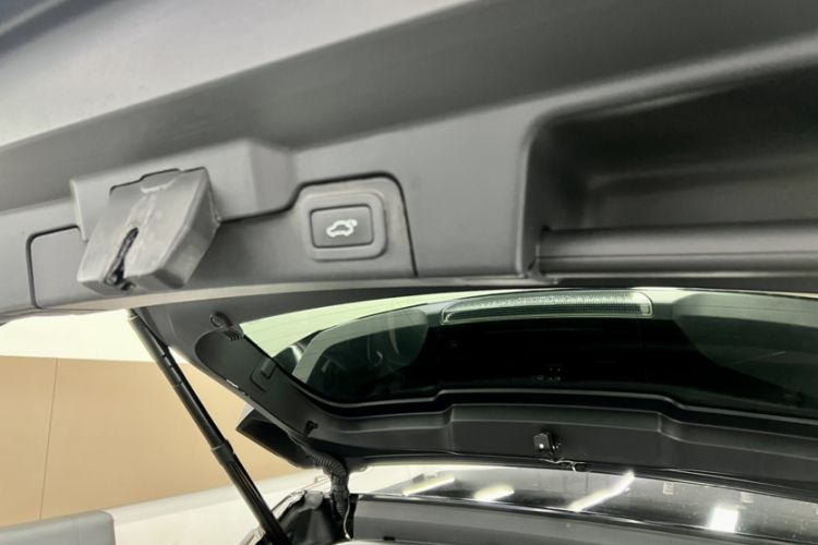 Used Land Rover Range Evoque 2013 2.0T 5-Door YAOZHI Edition
