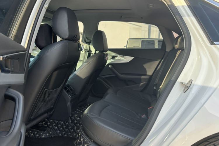 Used Audi A4L 2019 40 TFSI Fashion Edition China VI Emission Standard
