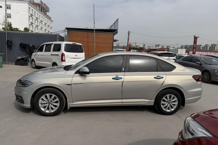 Used Volkswagen Lavida 2022 1.5L Automatic Fashion Edition Exterior 3