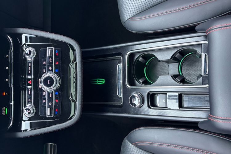 Used Lincoln Corsair 2020 2.0T Two-Wheel-Drive Black Knight Limited Edition