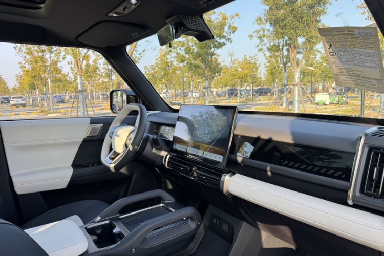 Used iCAR 03T 2024 520km Two-Wheel Drive Long-Range Version