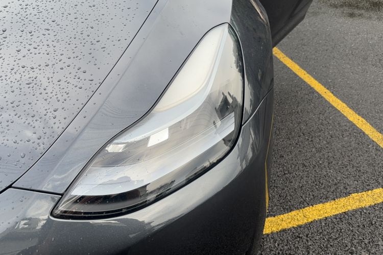 Used Tesla Model Y 2024 Long-Range All-Wheel-Drive Version
