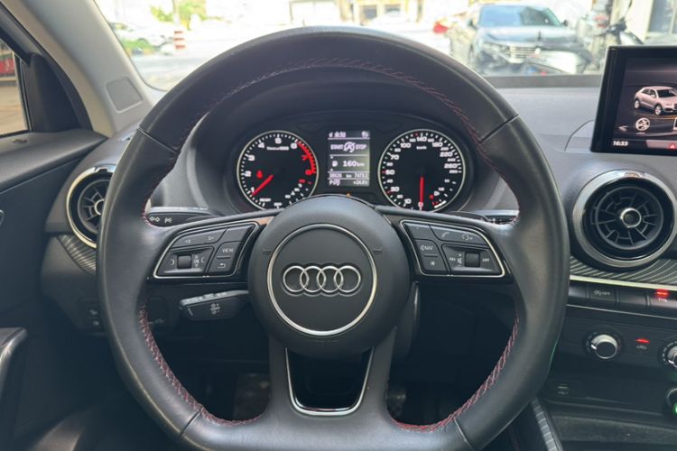 Used Audi Q2L 2022 35 TFSI Progressive Dynamic Edition
