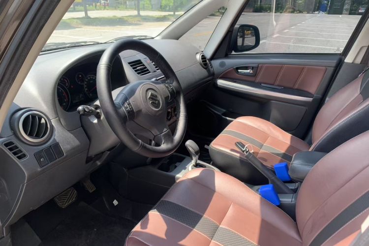 Used Suzuki SX4 2012 1.6L Automatic Ruiqi Model