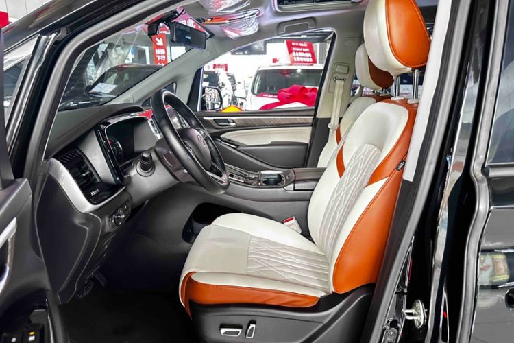 Used GAC Trumpchi M8 2021 Revised Version Lingxiu Series 390T Luxury Edition Interior 1