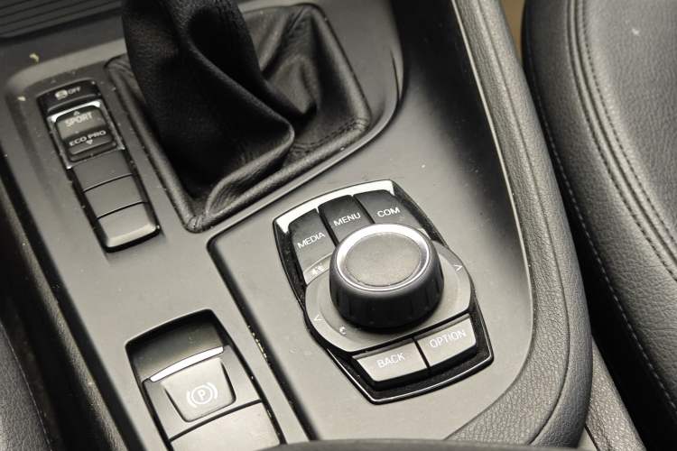 Used BMW X1 2018 sDrive18Li Fashion Model Interior 7