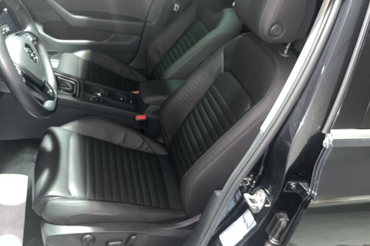 Used Volkswagen Magotan 2019 330TSI DSG Luxury Model China V Standard