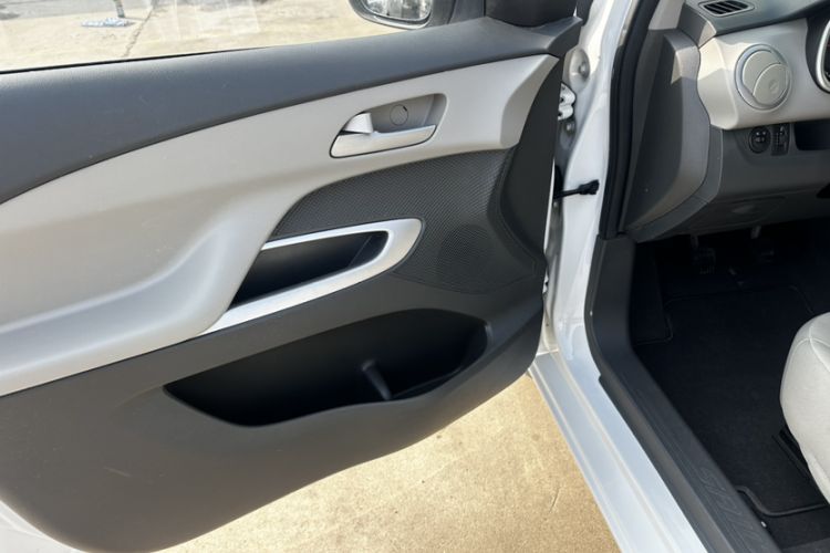 Used Chevrolet Sail 2015 Sail 3 1.5L Manual with Ideal Sunroof Edition