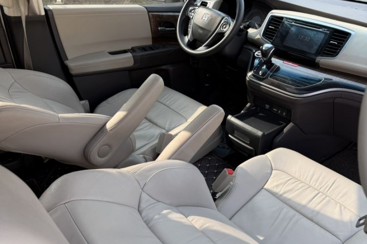 Used Honda Odyssey 2015 Revised 2.4L Luxury Edition