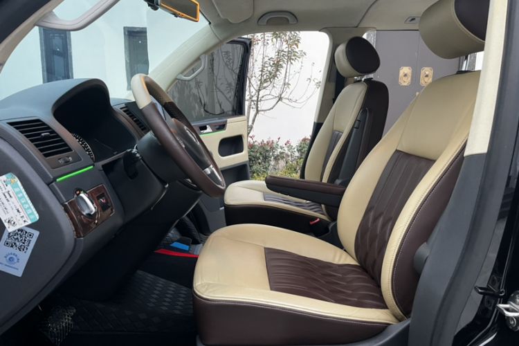 Used Volkswagen Multivan 2012 2.0 TSI Two-Wheel-Drive Luxury Edition
