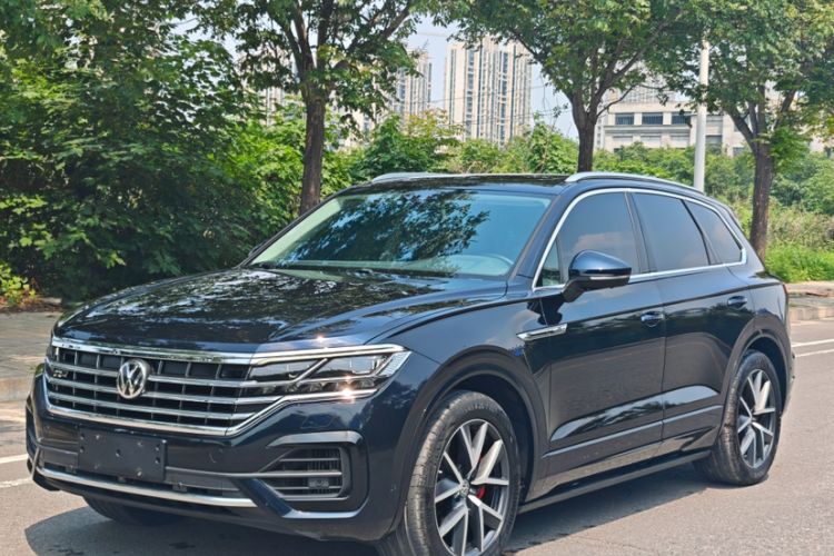 Used Volkswagen Touareg 2020 3.0 TSI Luxury Edition China VI
