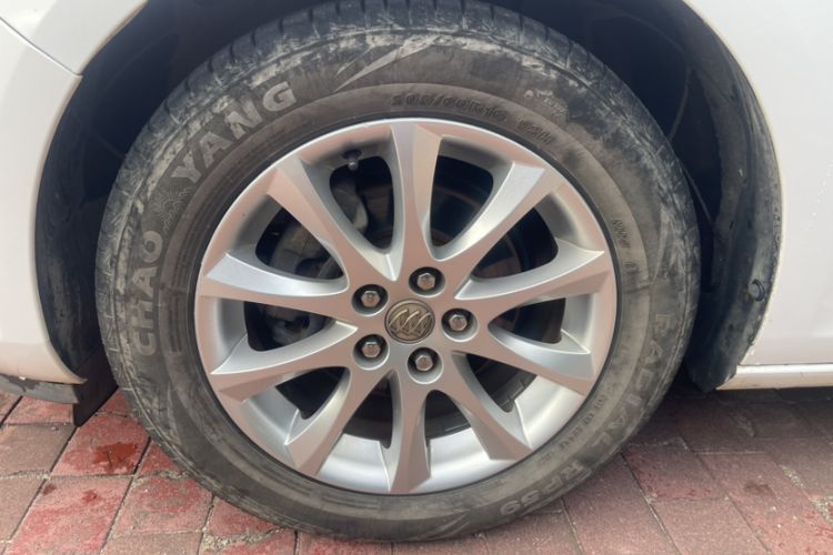 Used Buick GT 2014 XT 1.6L Automatic Fashion Edition