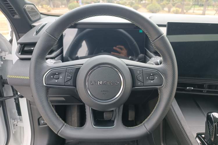 Used Lynk & Co 03 2023 1.5TD DCT JingPro
