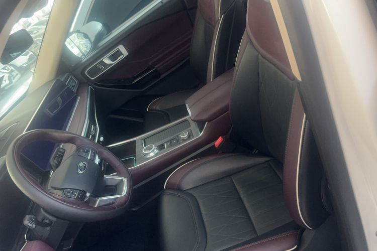 Used Ford Explorer 2023 EcoBoost 285 Four-Wheel Drive Titanium Edition 7-Seater