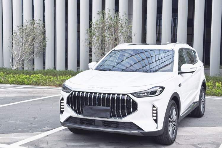 Used JETOUR X70 PLUS 2025 Champion Edition 1.5T DCT Champion PRO 7-Seater