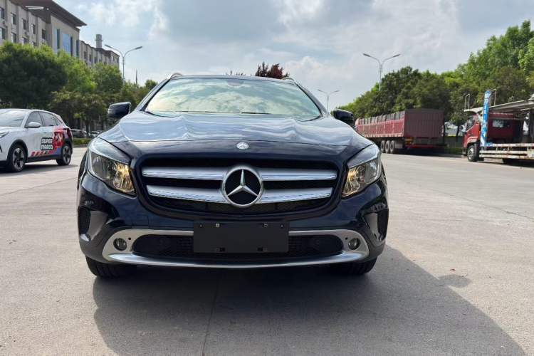 Used Mercedes-Benz GLA 2015 GLA 200 Sport Edition Exterior 6