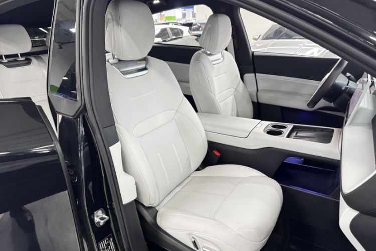 Used XPeng G6 2023 755 Ultra-Long Range Pro
