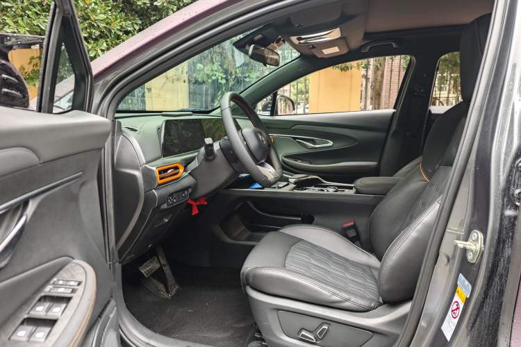 Used Changan UNI-T 2022 1.5T Prestige Version