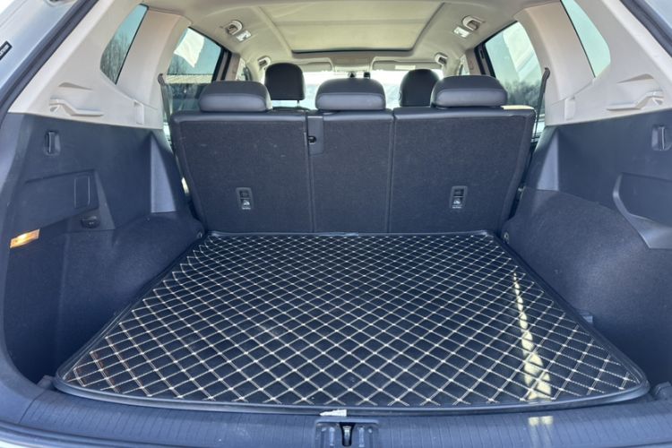 Used Volkswagen Tiguan L 2017 330TSI Automatic Two-Wheel Drive Luxury Edition
