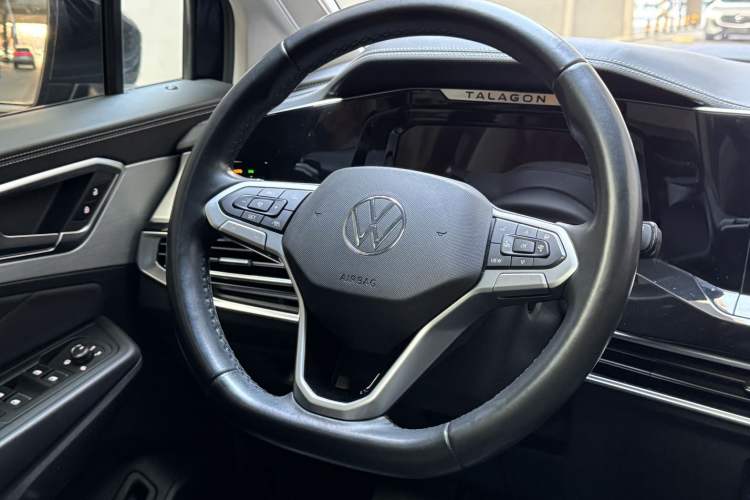 Used Volkswagen Talagon 2022 380TSI All-Wheel-Drive Luxury Prestige Pro 7-Seater
