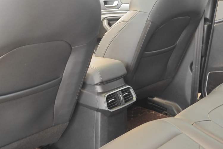 Used Haval H6 2019 Sport Edition 1.5T Manual Two-Wheel Drive Elite Model China VI Standard
