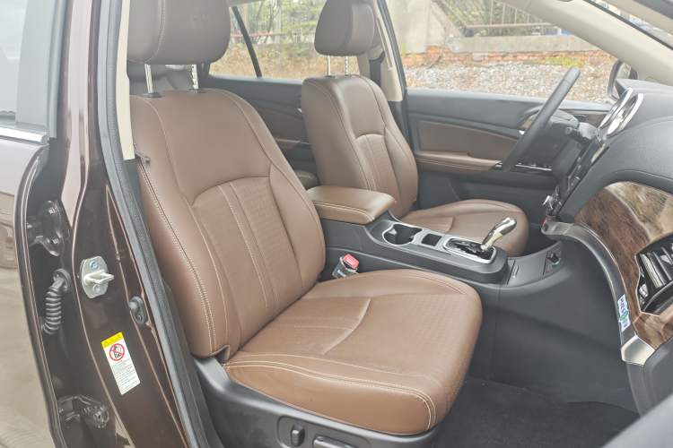 Used BYD S7 2016 2.0T Automatic Prestige Plus Right Front Seat