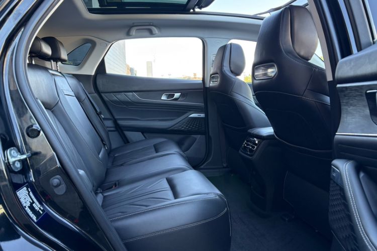 Used Changan UNI-K iDD 2023 Zhidian iDD 1.5T 135km Smart & Fun Model