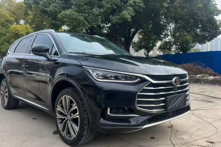 Used BYD Tang 2018 2.0T Automatic SmartConnect Prestige 7-Seater China V Standard