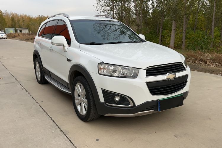 Used Chevrolet Captiva 2017 2.4L 4x4 Flagship Edition 7-Seater