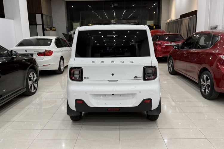 Used Geely Galaxy Panda 2023 Panda Mini 200km Endurance Bear Exterior 3