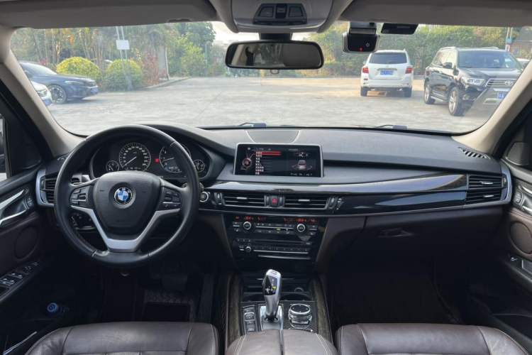 Used BMW X5 2014 xDrive35i Leading Model
