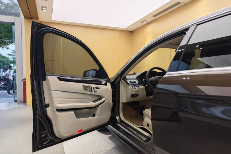 Used Mercedes-Benz E-Class 2015 Restyled E 260 L Sport Edition