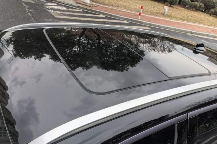 Used Lynk & Co 06 2021 1.5T Shero Pink Special Edition