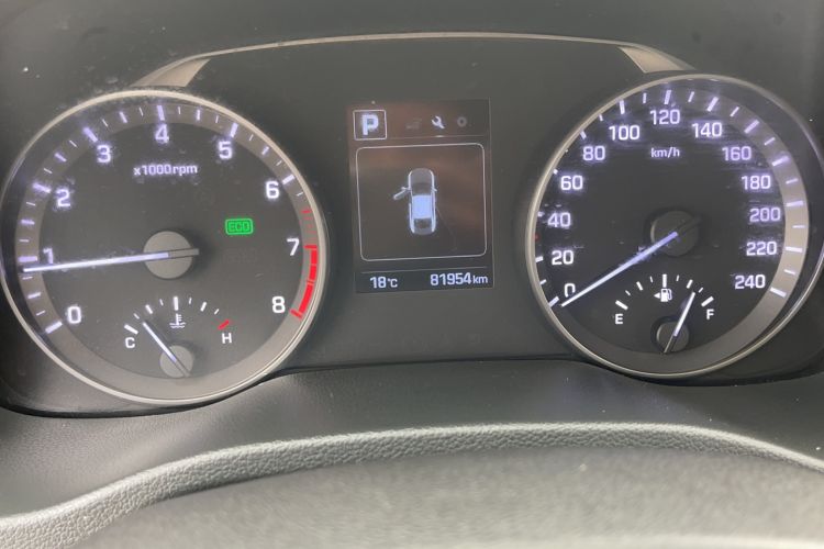 Used Hyundai Elantra (6th Generation / Lingdong) 2016 1.6L Automatic ZhiXuan – Elite Version Odometer Close Up