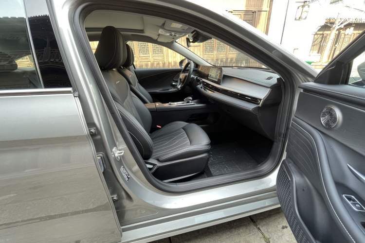 Used Chery Arrizo 8 2024 1.6T DCT Smart
