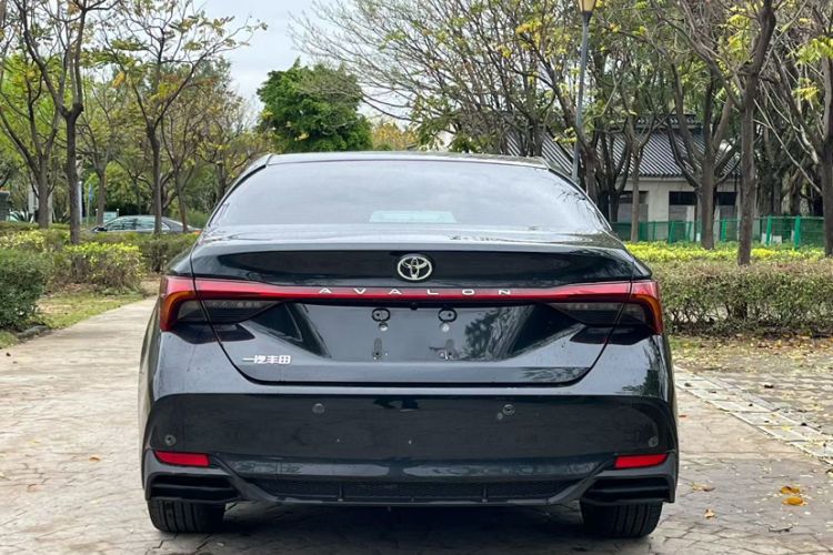 Used Toyota Avalon 2024 2.0L Luxury Edition
