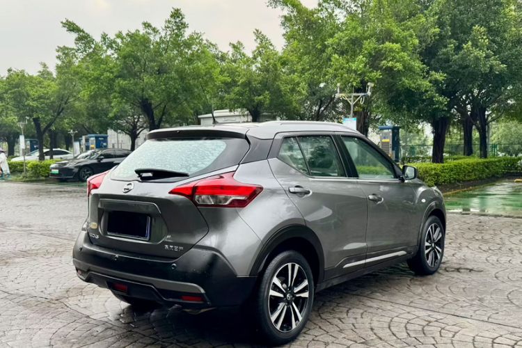 Used Nissan Kicks 2021 1.5L XL CVT Cool Enjoyment Edition Exterior 7