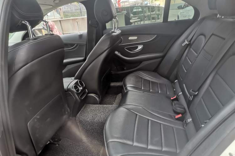 Used Mercedes-Benz C-Class 2019 C 180 L Fashion Edition Sport Version
